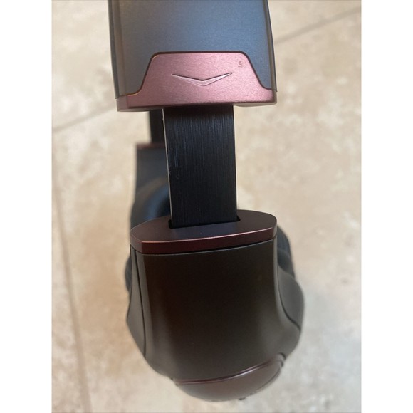 Klipsch Mode M40 Noise-Canceling Wired Headphones - Picture 6 of 16